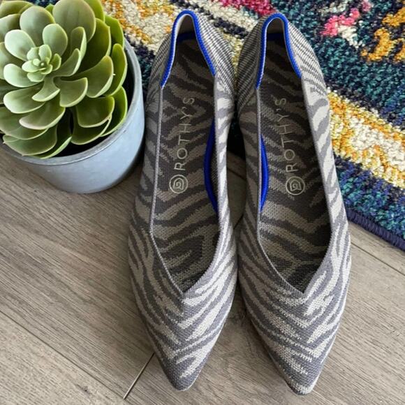 Rothy’s zebra gray size 6.5 flat pointed woman’s shoes - Picture 1 of 12